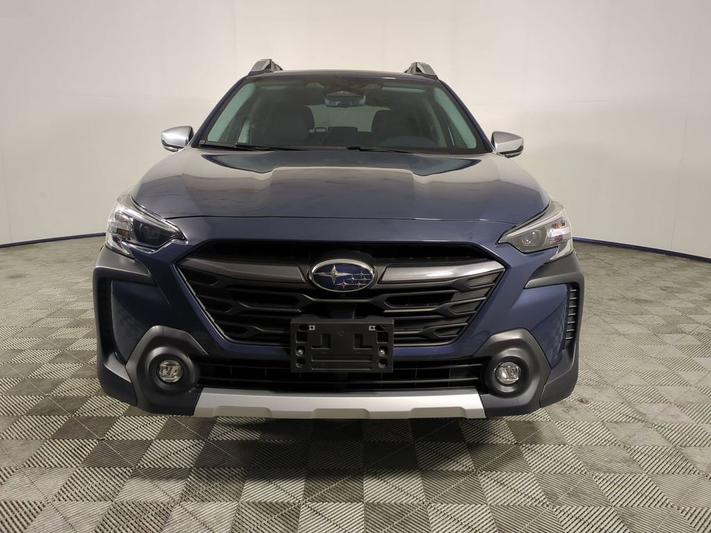 Used 2023 Subaru Outback Touring XT image 3
