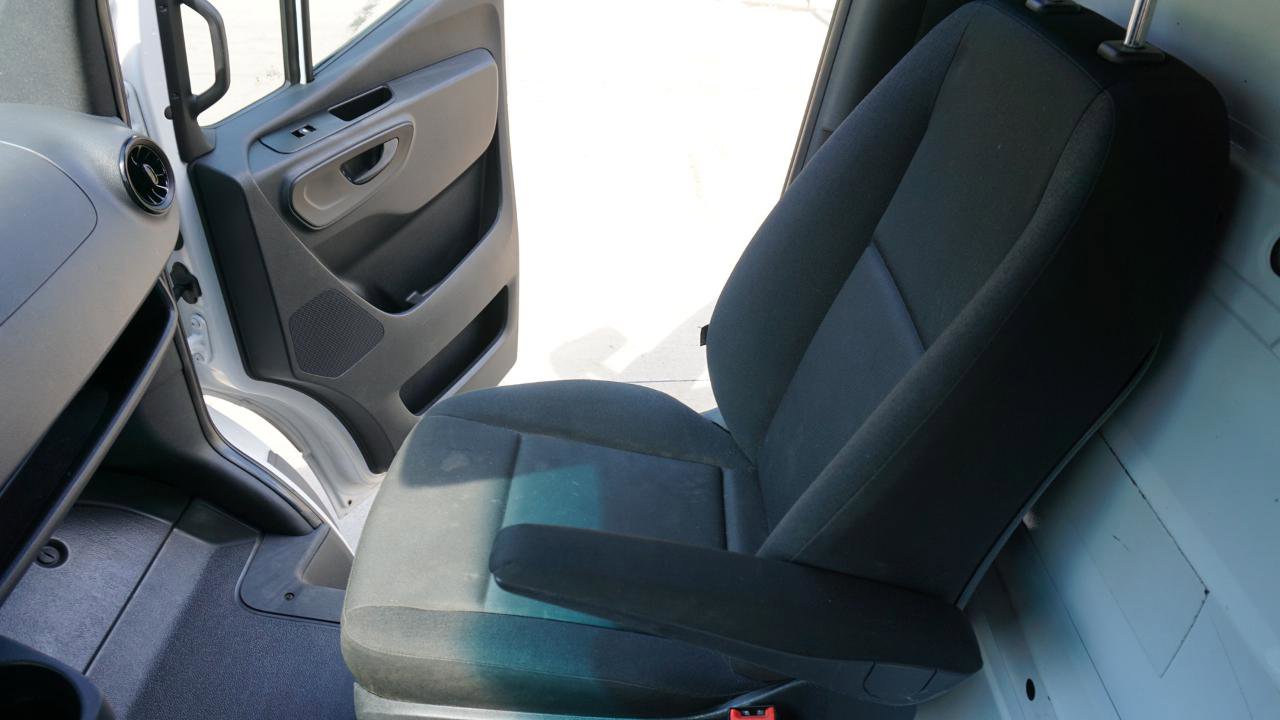 Used 2021 Mercedes-Benz Sprinter 4500 w/ Premium Package image 20