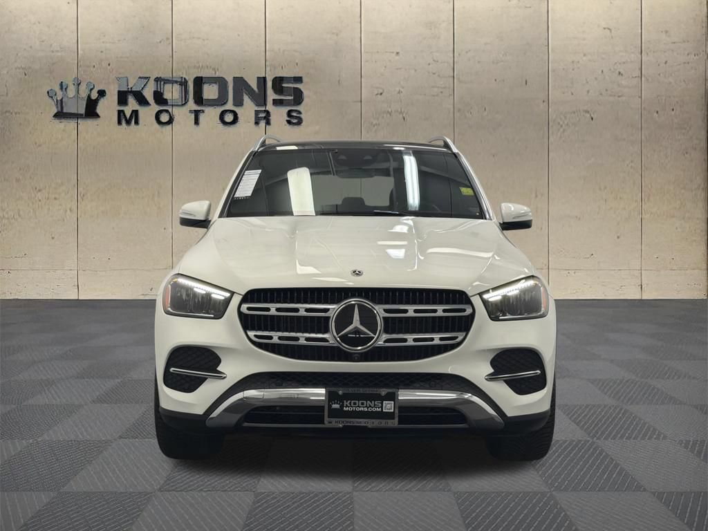 Used 2025 Mercedes-Benz GLE 350 4MATIC image 3