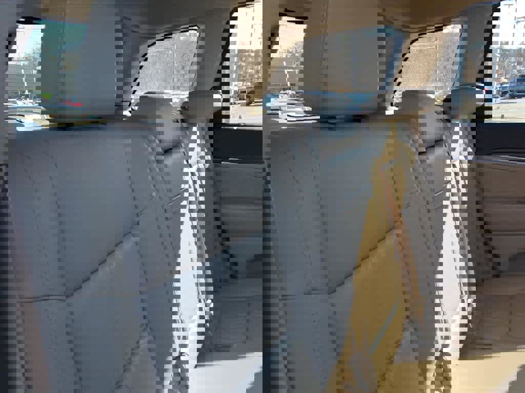 Used 2016 Jeep Grand Cherokee Limited image 25