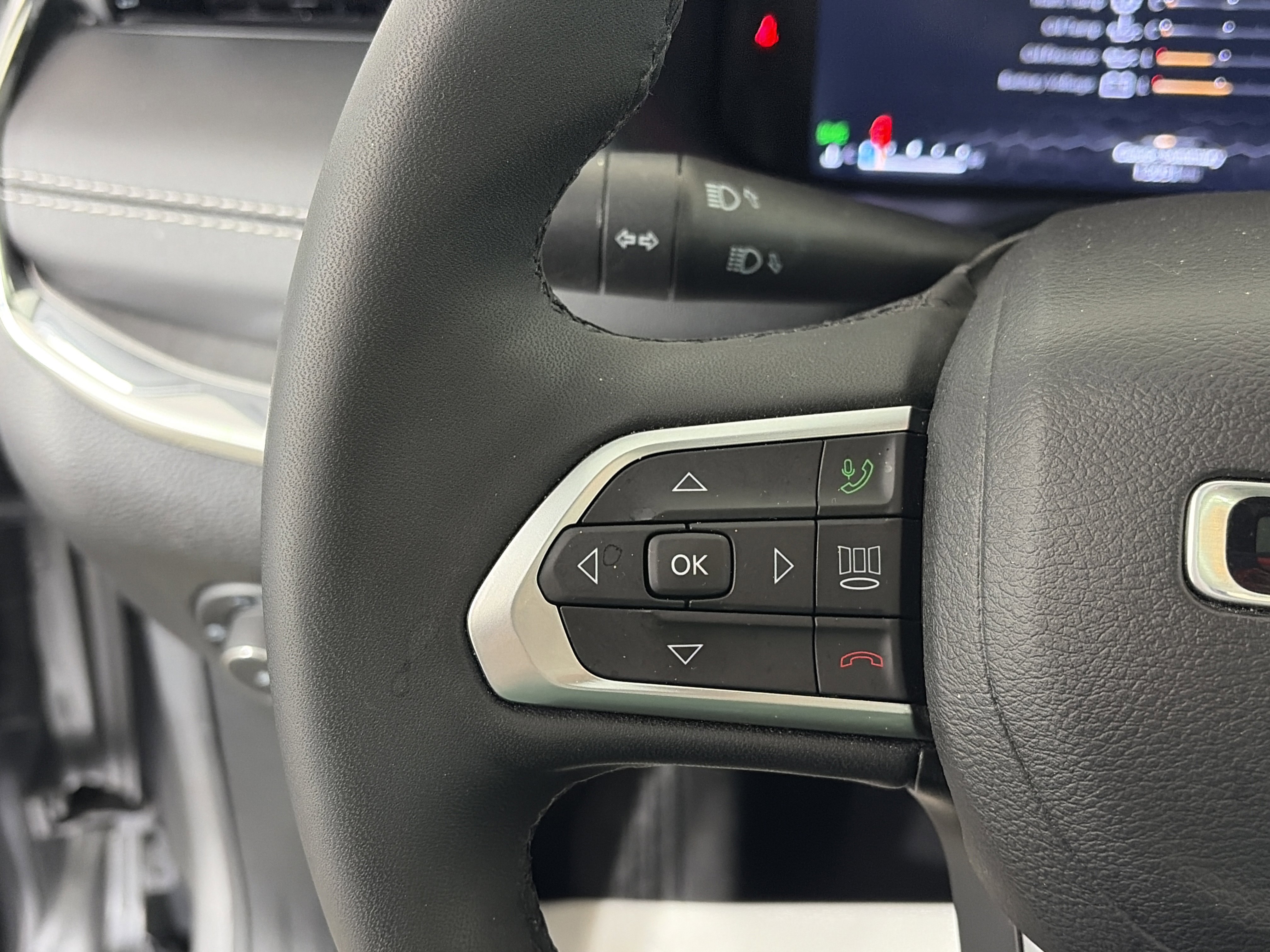 Used 2023 Jeep Compass High Altitude image 33