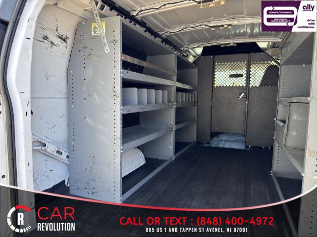 Used 2020 Chevrolet Express 3500 w/ Driver Convenience Package image 8