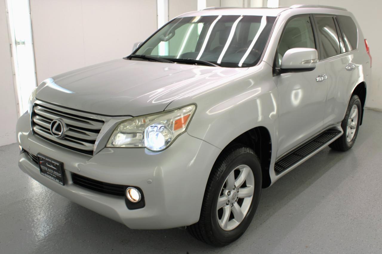 Used 2011 Lexus GX 460 w/ Comfort Plus Pkg AWD/4WD image 4