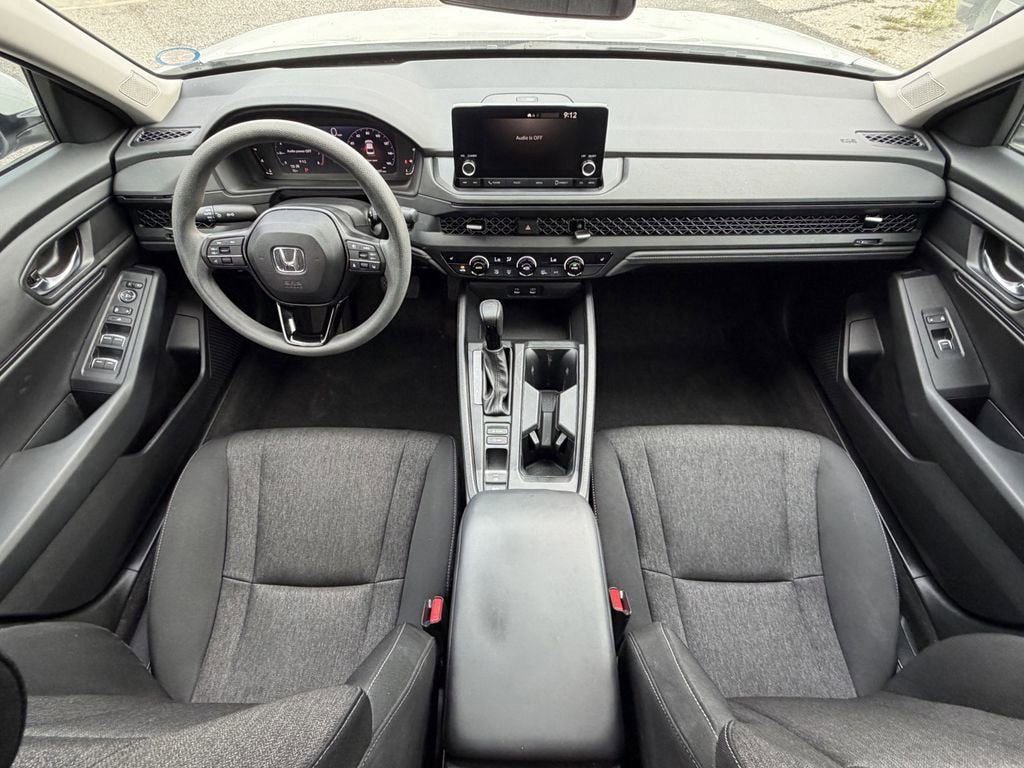 Used 2023 Honda Accord EX image 12