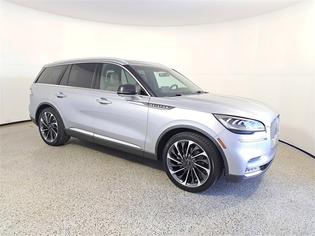 Used 2021 Lincoln Aviator Reserve w/ Equipment Group 201A image 4