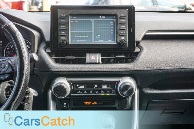 Used 2019 Toyota RAV4 LE image 22