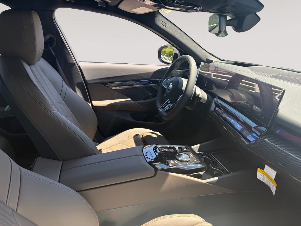 New 2027 BMW 540i xDrive AWD/4WD image 15