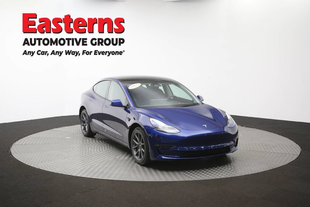 Used 2023 Tesla Model 3 Standard Range RWD image 44