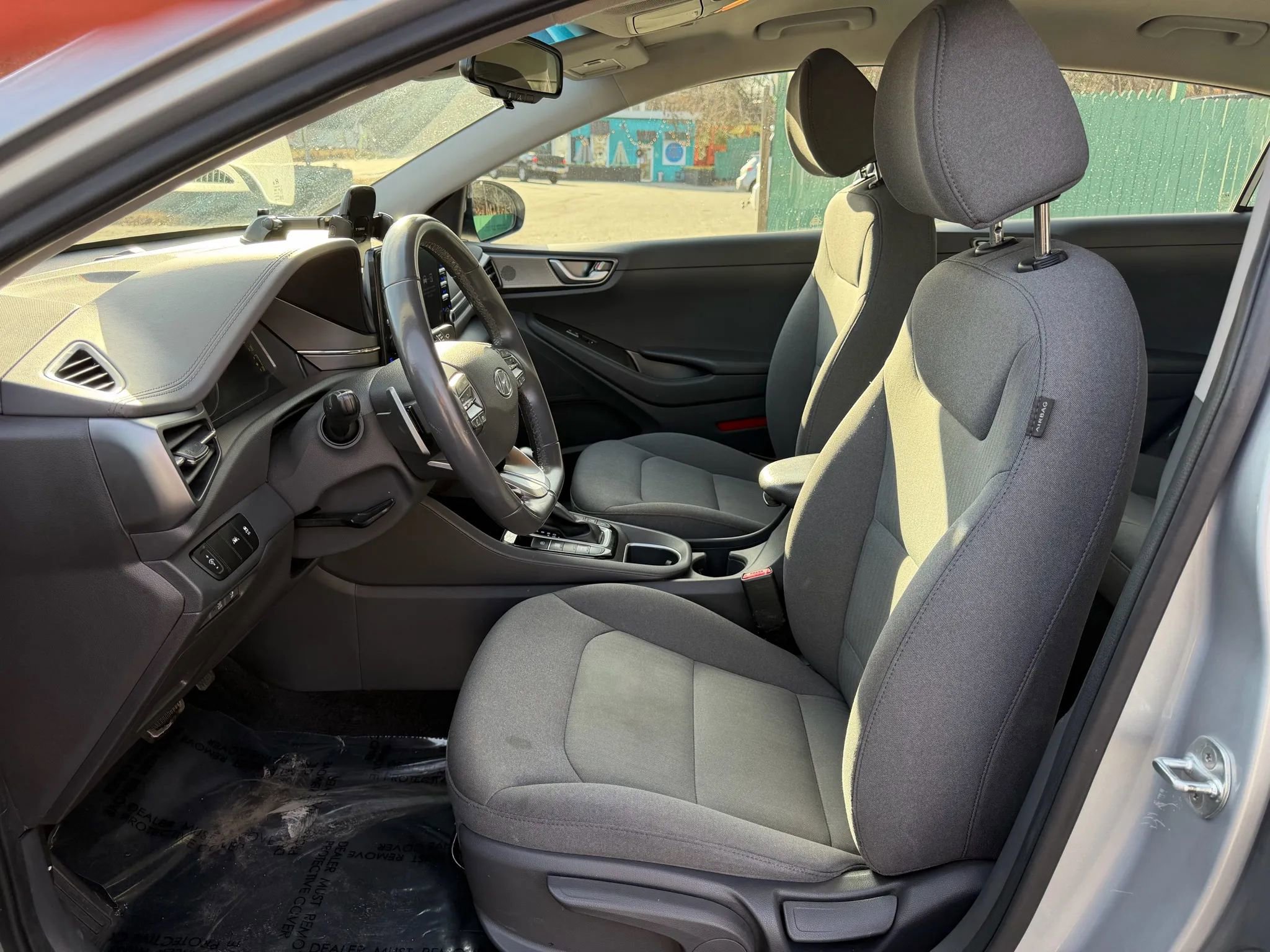 Used 2021 Hyundai Ioniq SE image 22