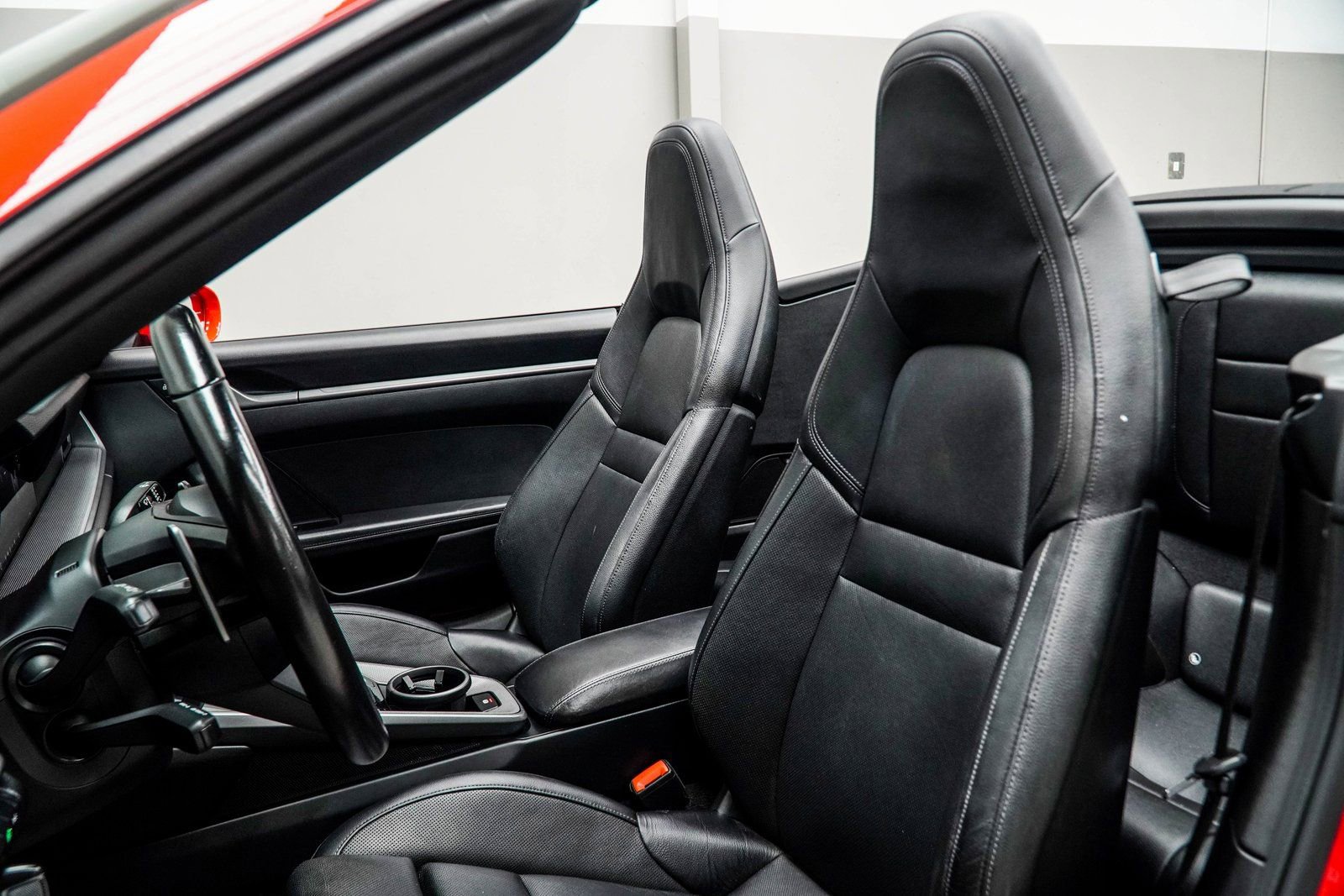 Used 2022 Porsche 911 Carrera w/ Premium Package image 49