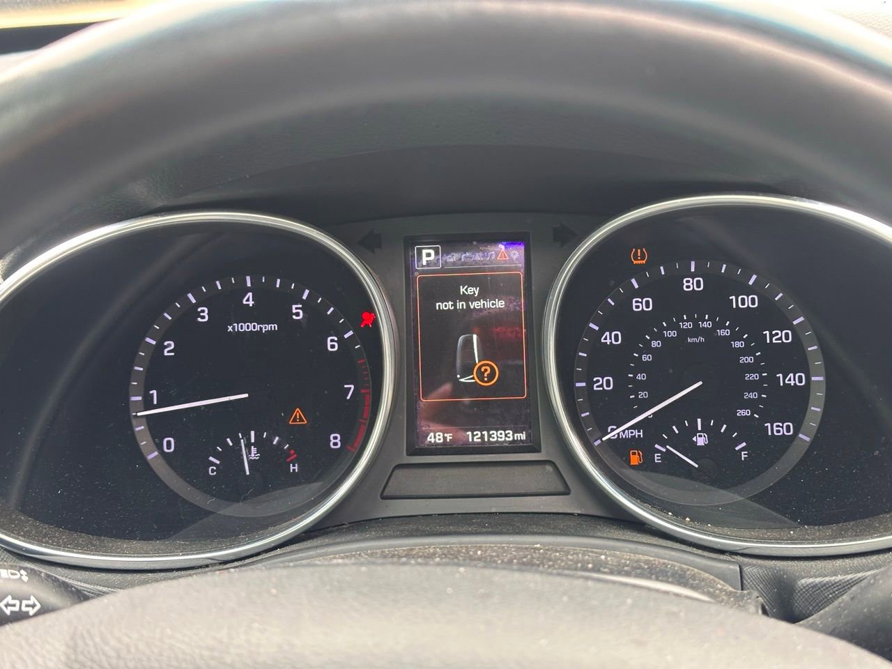 Used 2018 Hyundai Santa Fe Sport w/ 2.0T Ultimate Tech Package 05 image 33