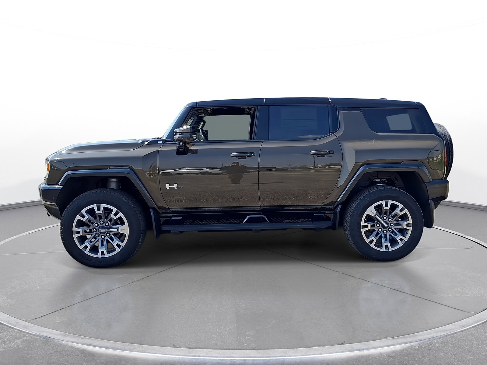 New 2025 GMC Hummer EV 3X w/ LPO, Cargo Utility Package AWD/4WD image 5