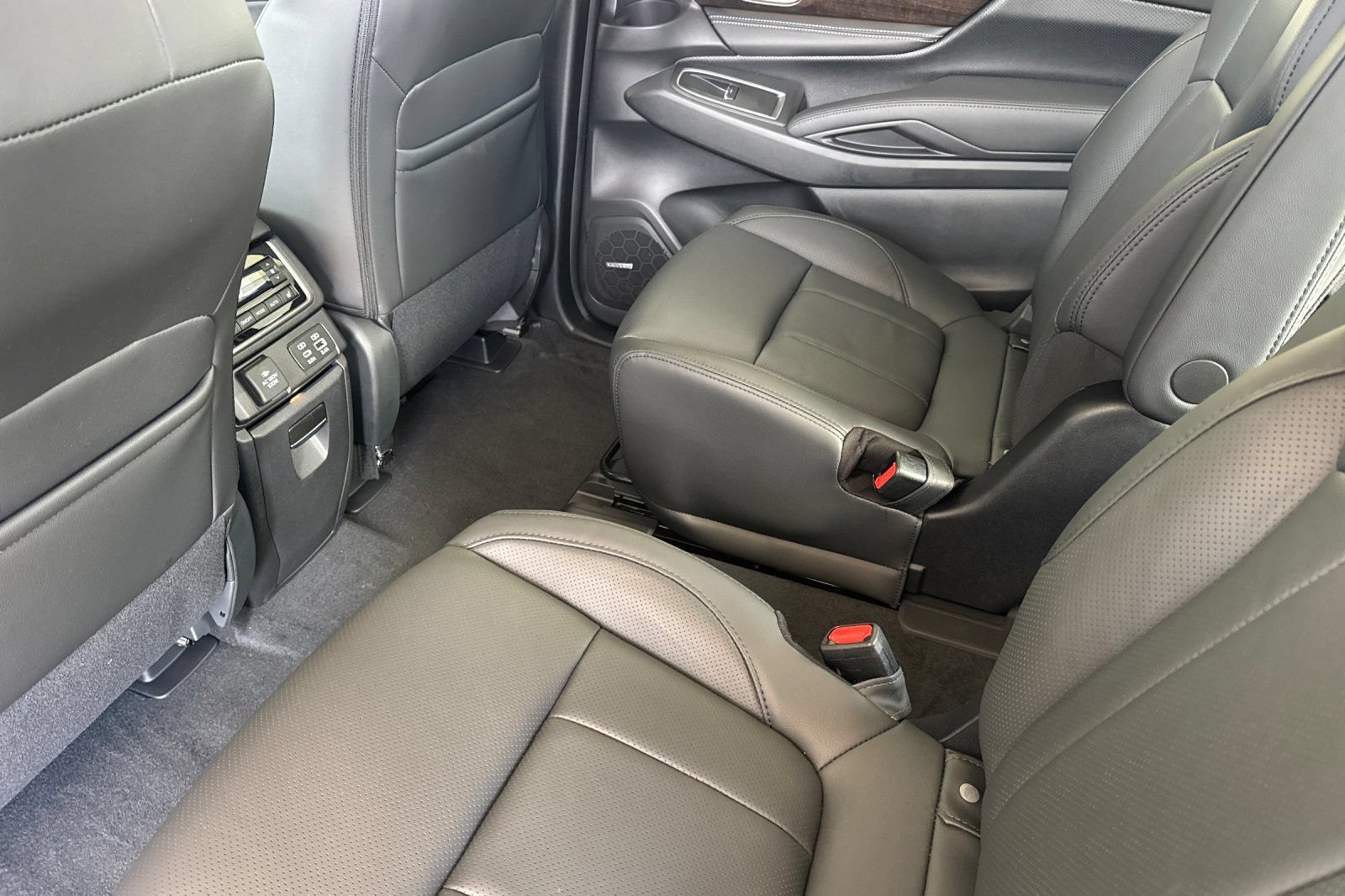 New 2026 Subaru Ascent Touring AWD/4WD image 12