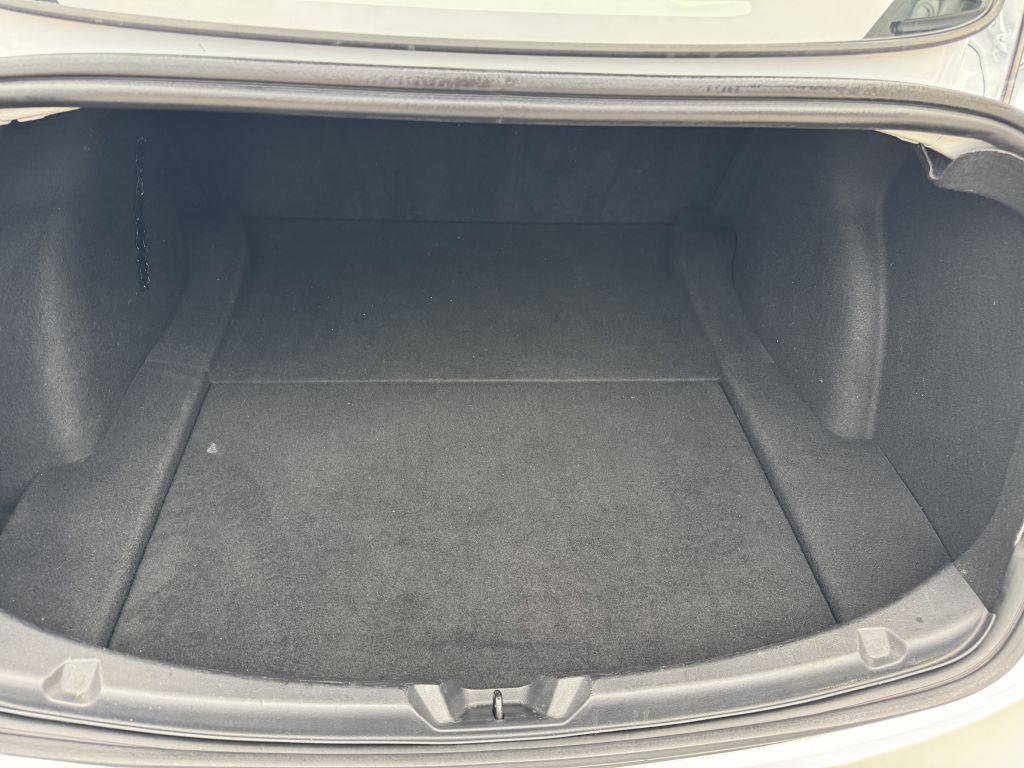 Used 2023 Tesla Model 3 Standard Range image 23
