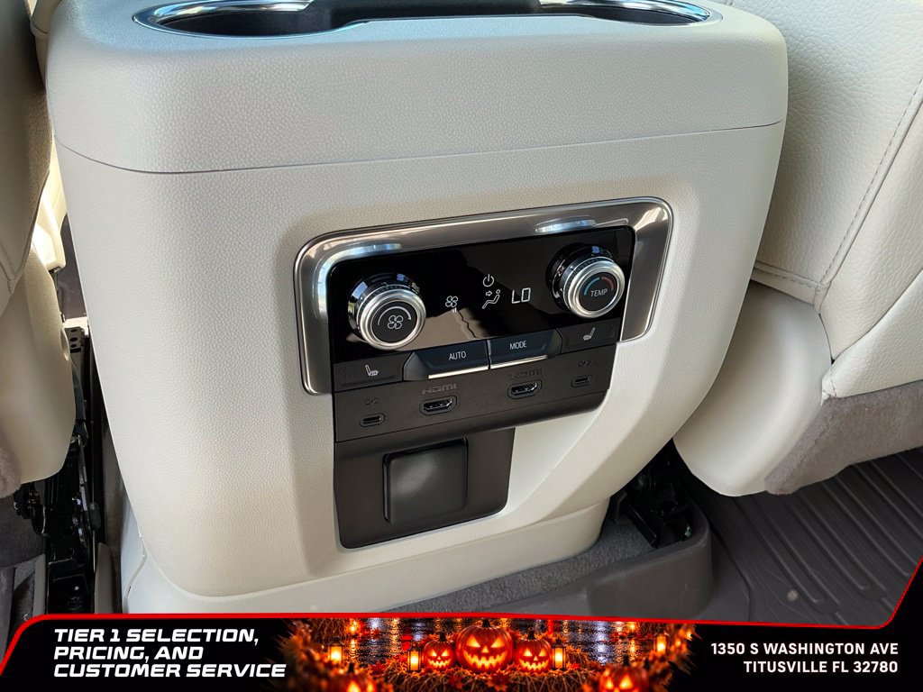 New 2026 GMC Yukon XL Denali w/ Denali Reserve Package RWD image 34