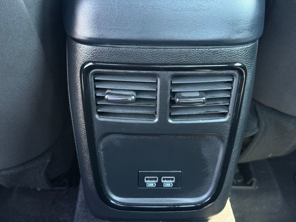 Used 2023 Dodge Charger SXT w/ Blacktop Package image 12