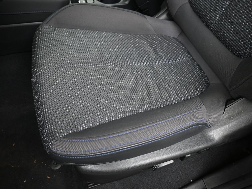 Certified 2025 Subaru Forester Premium image 22