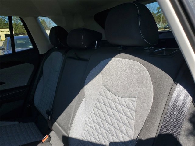 Certified 2025 Volkswagen Tiguan S image 11