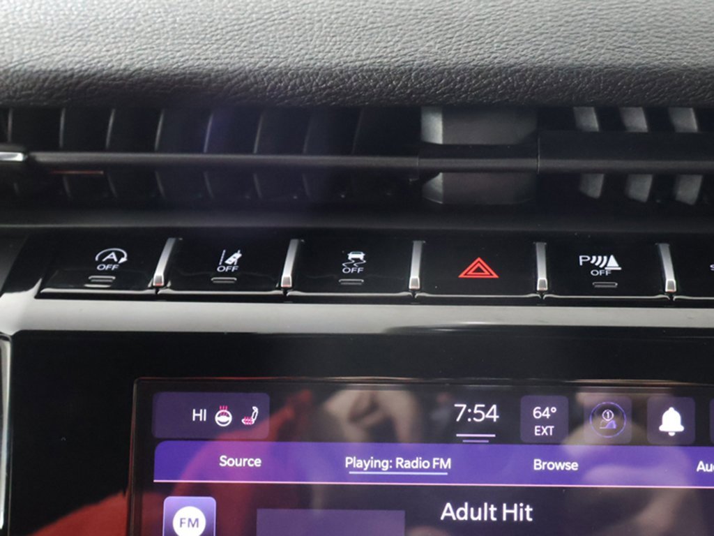 Used 2024 Jeep Grand Cherokee L Altitude image 47