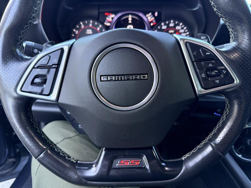 Used 2019 Chevrolet Camaro SS RWD image 24