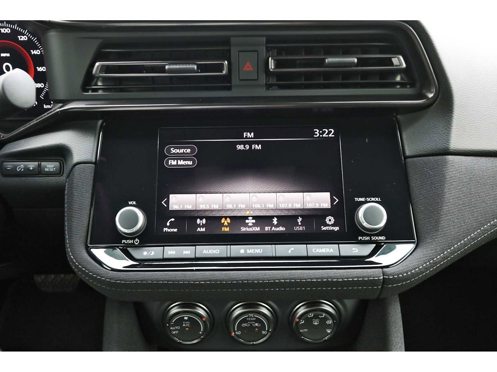 Used 2025 Nissan Z Sport w/ Floor Mat Package image 15