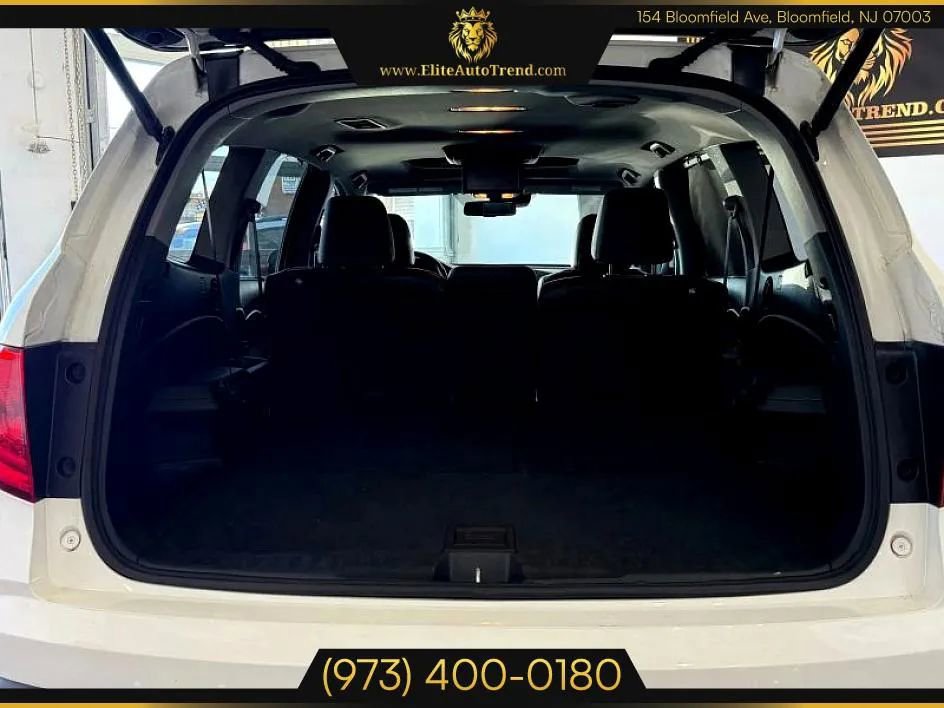 Used 2017 Honda Pilot Touring image 32