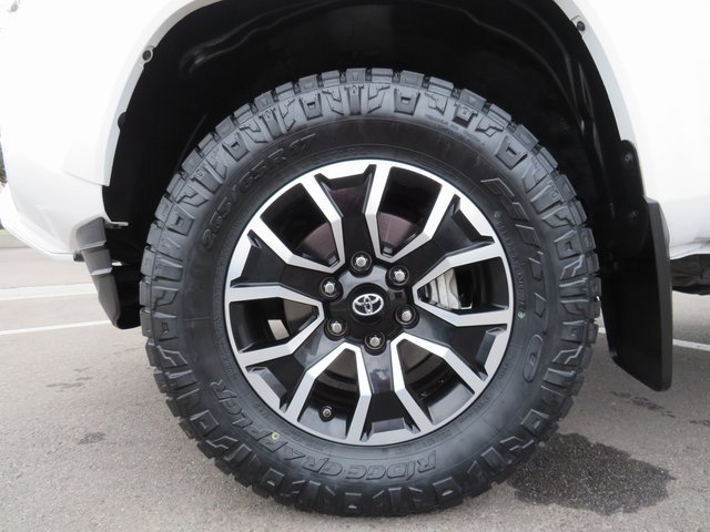 Certified 2020 Toyota Tacoma TRD Sport image 7