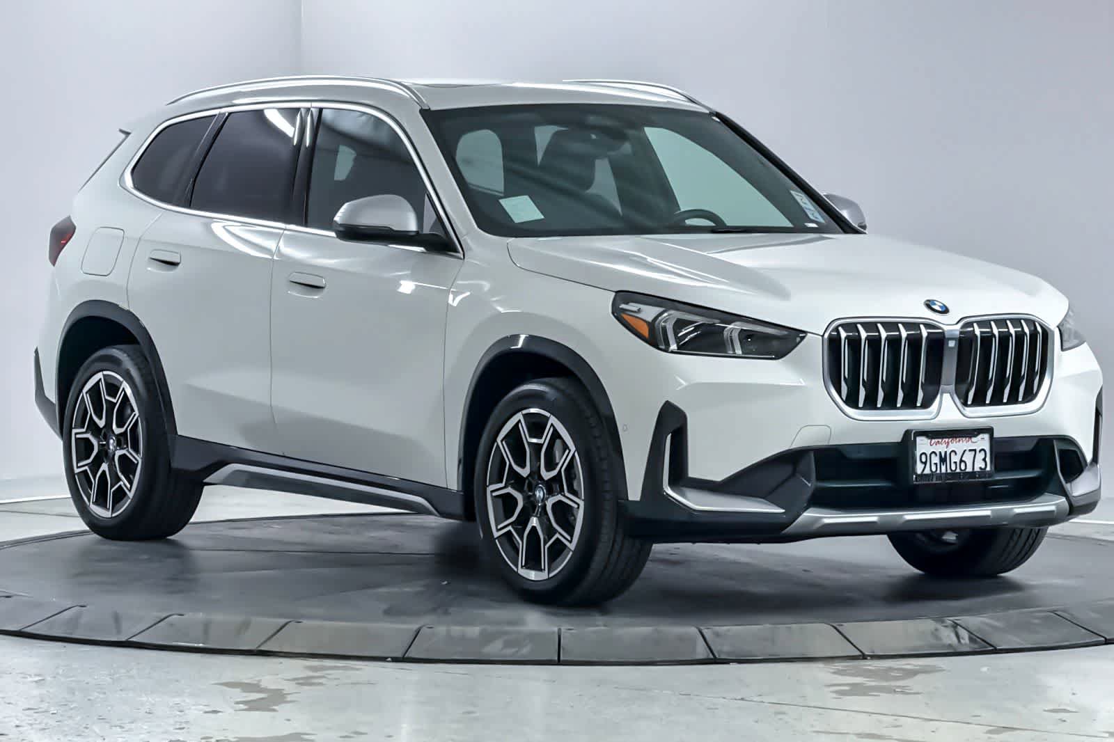 Used 2023 BMW X1 xDrive28i w/ Convenience Package AWD/4WD image 9