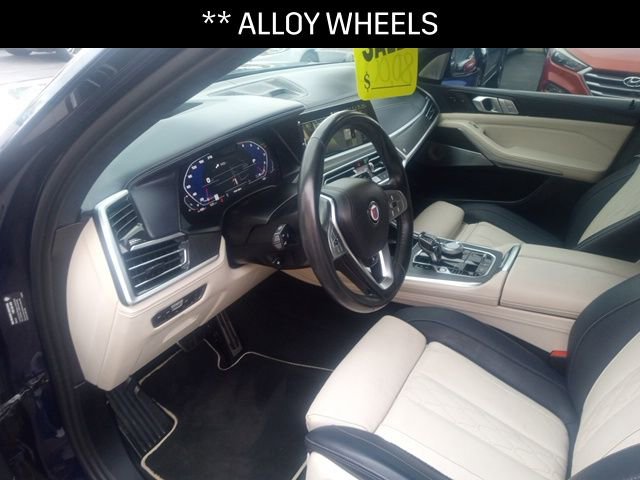 Used 2021 BMW ALPINA XB7 image 32