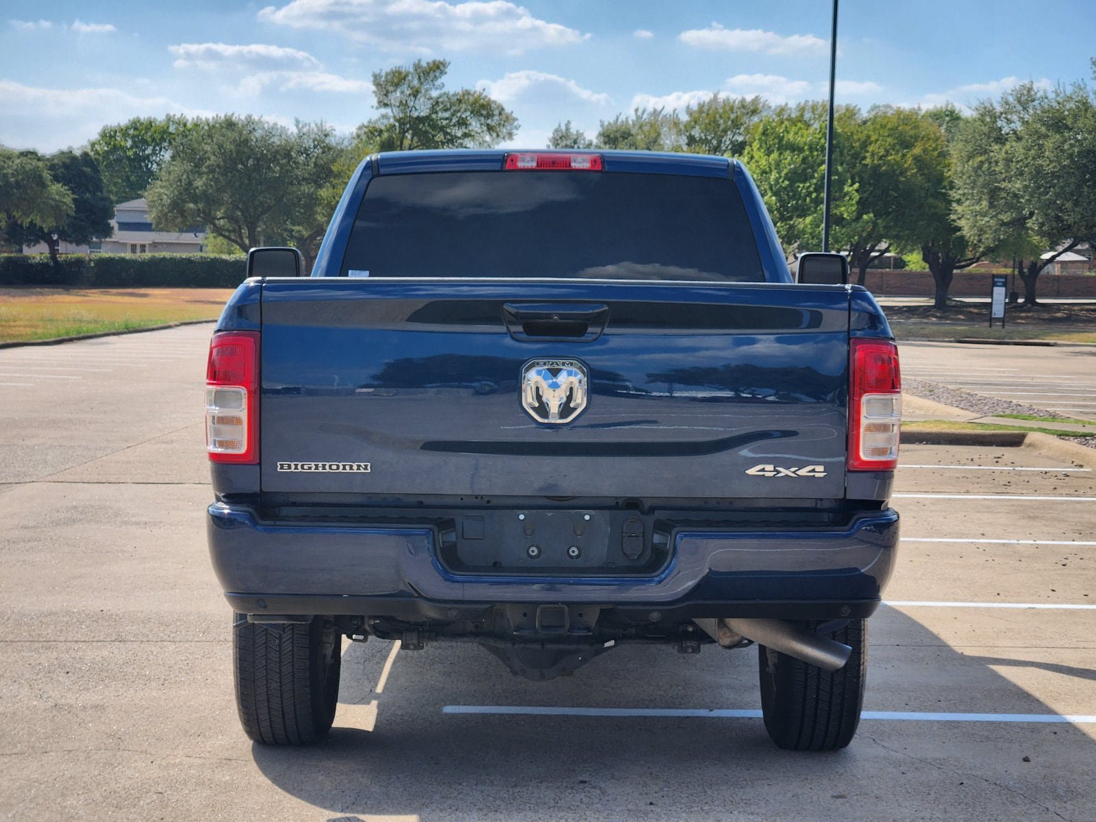 Used 2024 RAM 2500 Big Horn w/ Sport Appearance Package AWD/4WD image 5