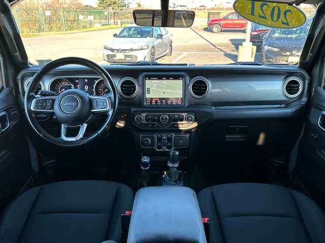 Used 2021 Jeep Wrangler Unlimited Sahara w/ Uconnect 4C Nav & Sound Group image 15