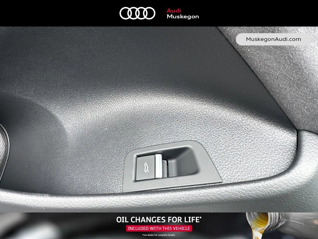 New 2027 Audi SQ8 Prestige AWD/4WD image 13