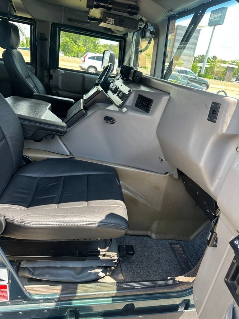 Used 1995 HUMMER H1 4-Door Wagon AWD/4WD image 44