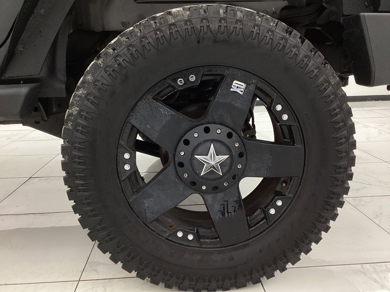 Used 2009 Jeep Wrangler Unlimited Sahara w/ Dual Top Group image 42