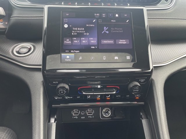 Used 2024 Jeep Grand Cherokee L Laredo image 25