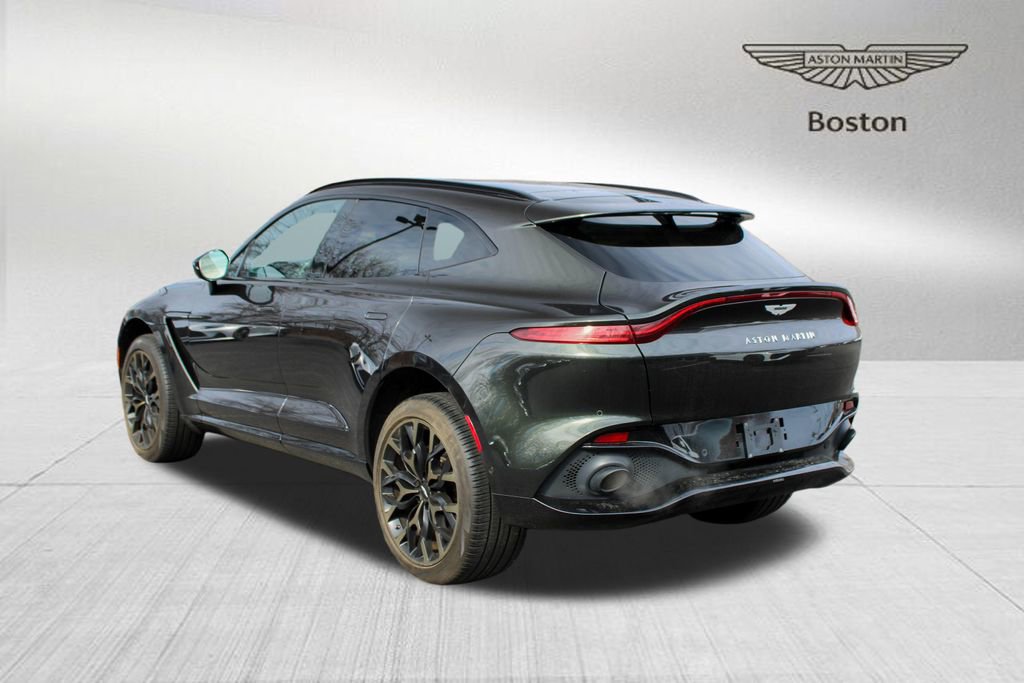 Used 2023 Aston Martin DBX image 2