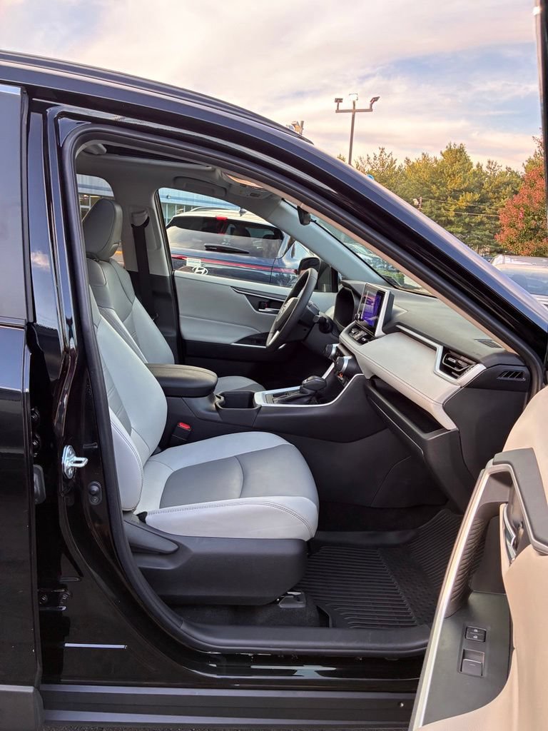 Used 2024 Toyota RAV4 XLE Premium w/ Weather Package AWD/4WD image 22