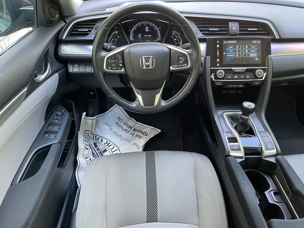 Used 2018 Honda Civic EX-T image 11