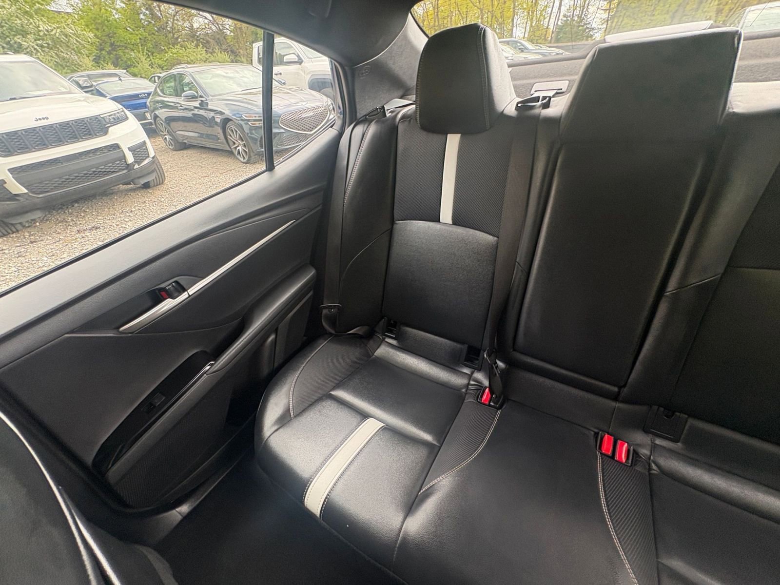 Used 2025 Toyota Camry SE FWD image 37