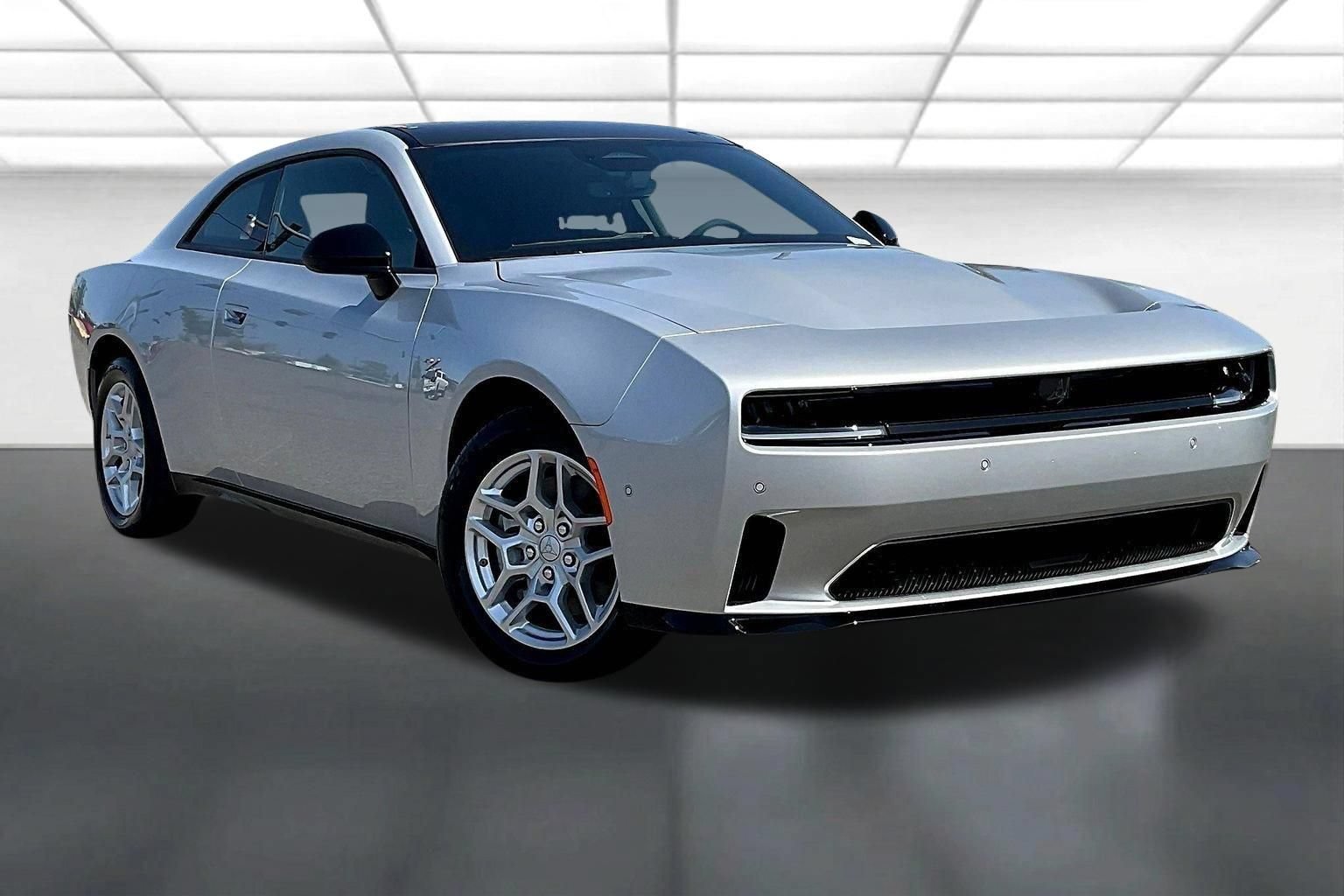 New 2025 Dodge Charger Daytona R/T w/ Sun & Sound Package AWD/4WD image 1