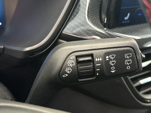 Used 2023 Ford Escape ST-Line Select w/ Tech Pack #2 AWD/4WD image 39