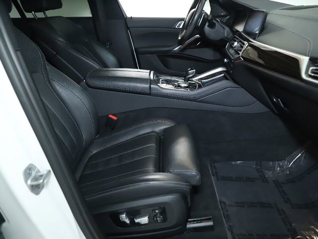 Used 2021 BMW X6 xDrive40i w/ Premium Package image 29