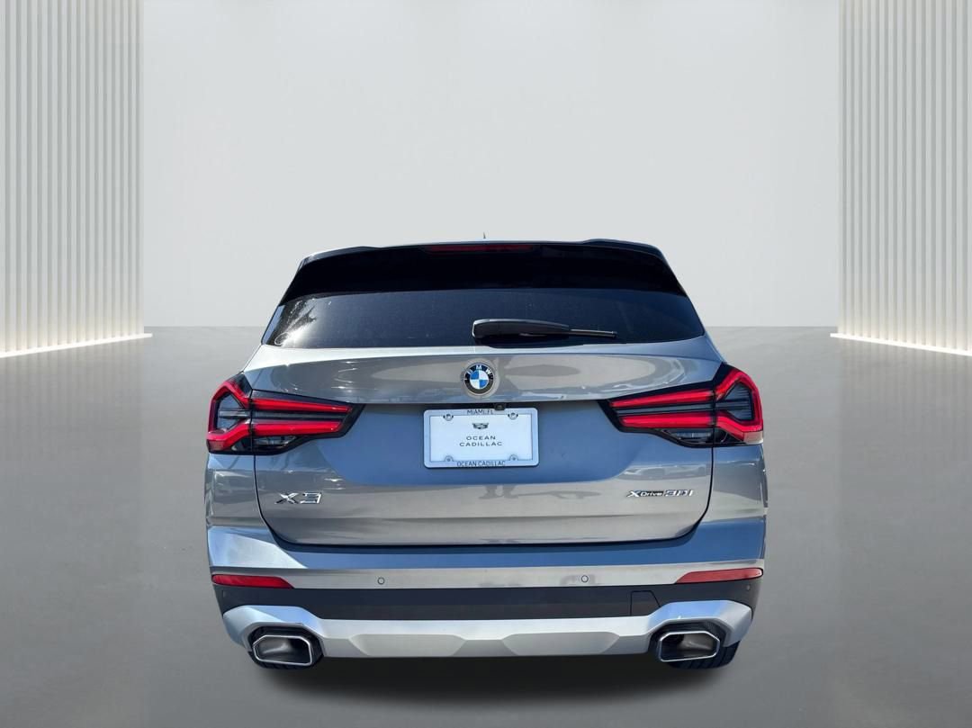 Used 2024 BMW X3 xDrive30i w/ Premium Package image 6