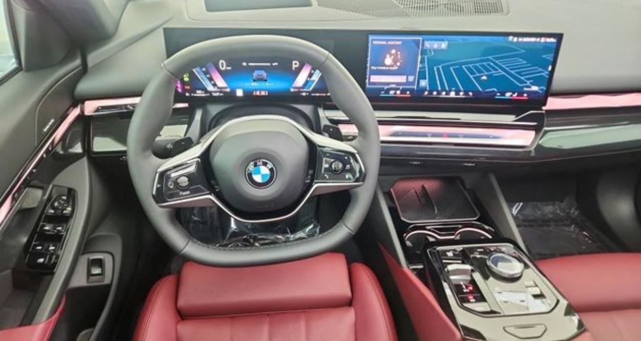 Used 2026 BMW 540i xDrive image 2