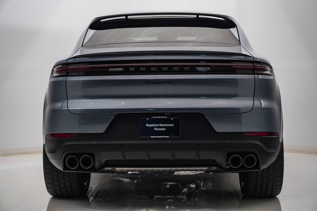 New 2026 Porsche Cayenne Coupe AWD/4WD image 10