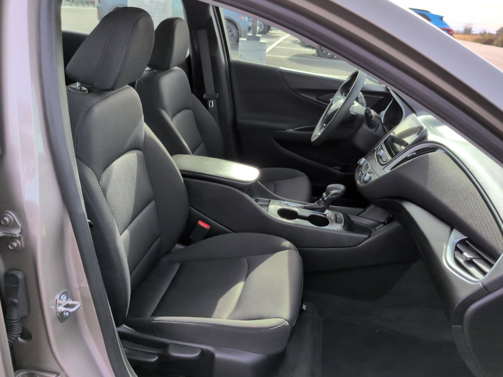 Used 2024 Chevrolet Malibu LS image 15