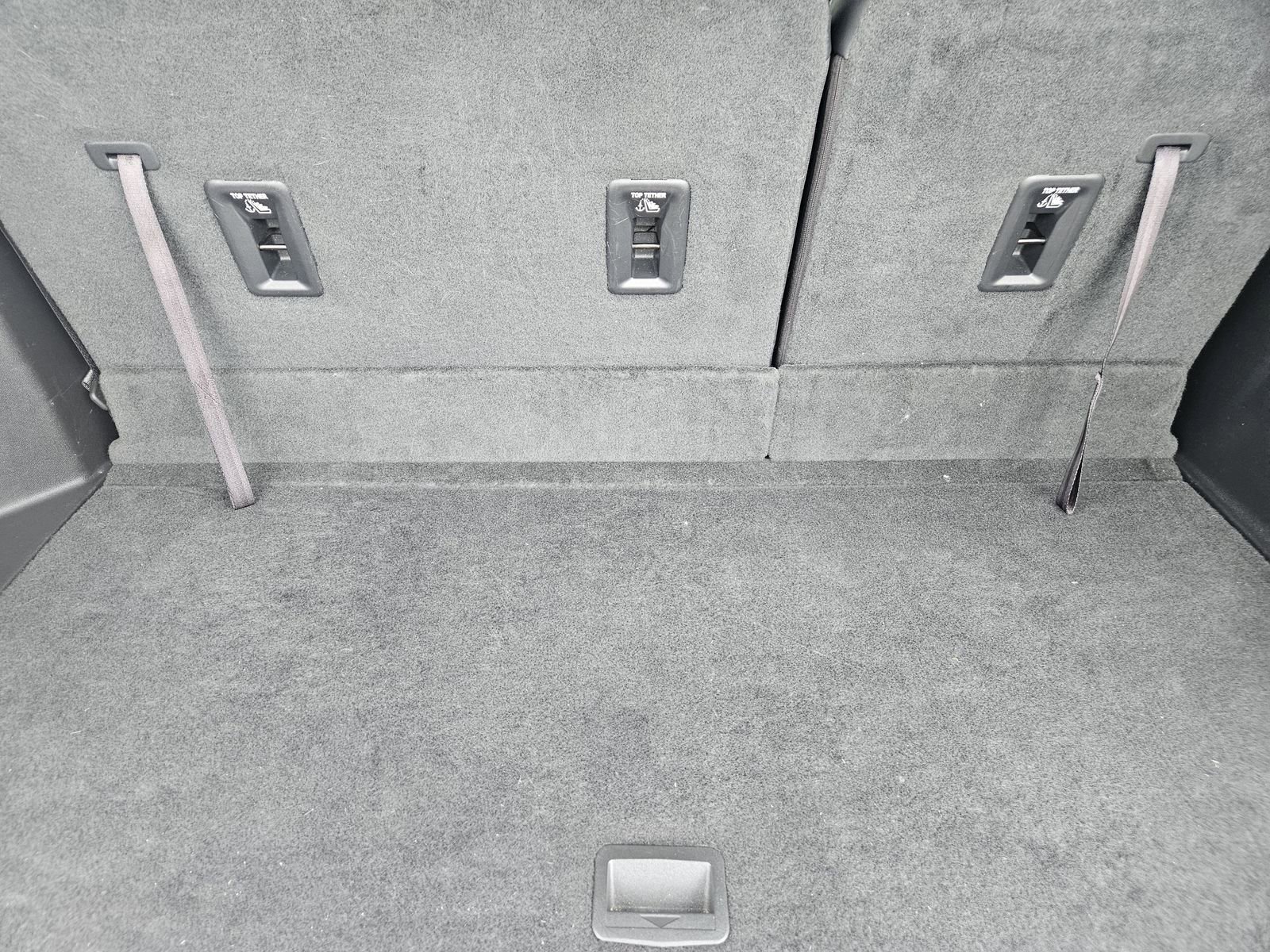 Used 2025 Buick Enclave Preferred image 37