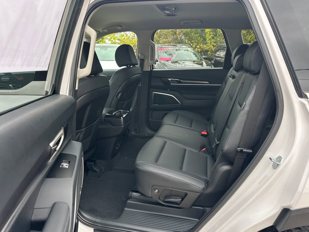 New 2025 Kia Telluride LX image 13