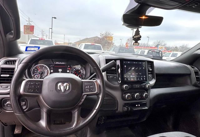 Used 2022 RAM 2500 Tradesman w/ Chrome Appearance Group AWD/4WD image 9