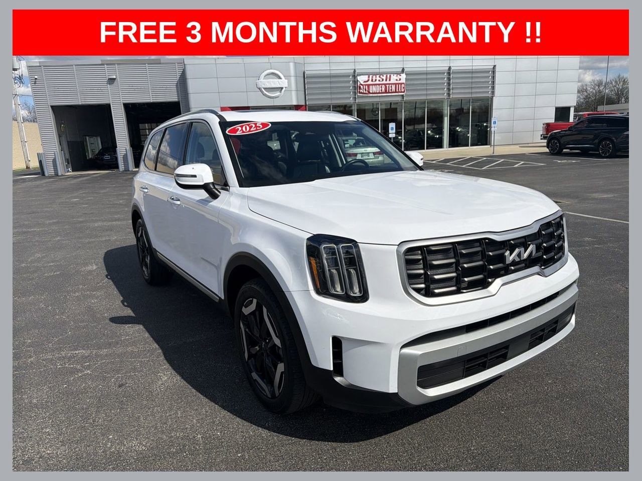 Used 2025 Kia Telluride S image 1